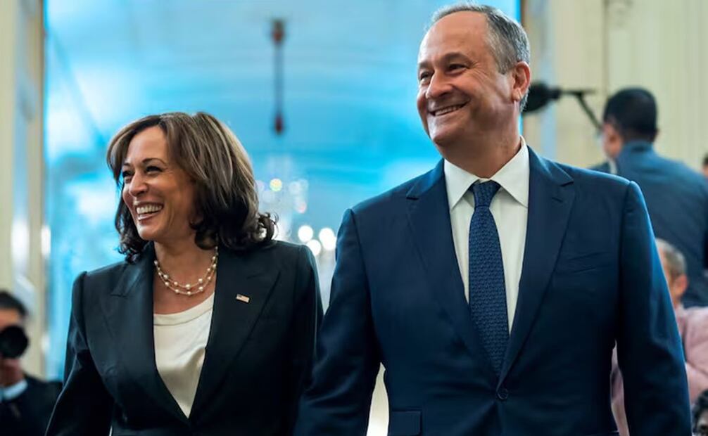 Kamala Harris junto a su esposo Douglas Emhoff / Foto: Archivo de El Universal