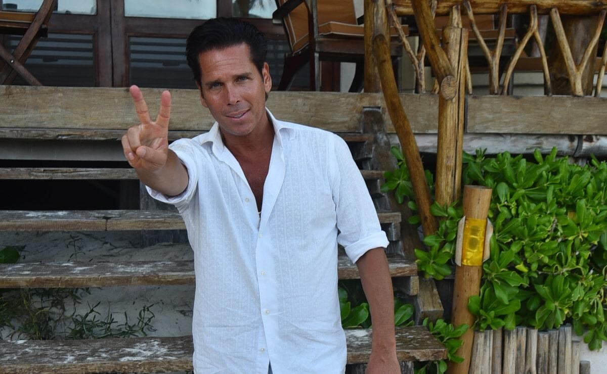 Roberto Palazuelos se deslinda de contagios por Covid-19 en Tulum