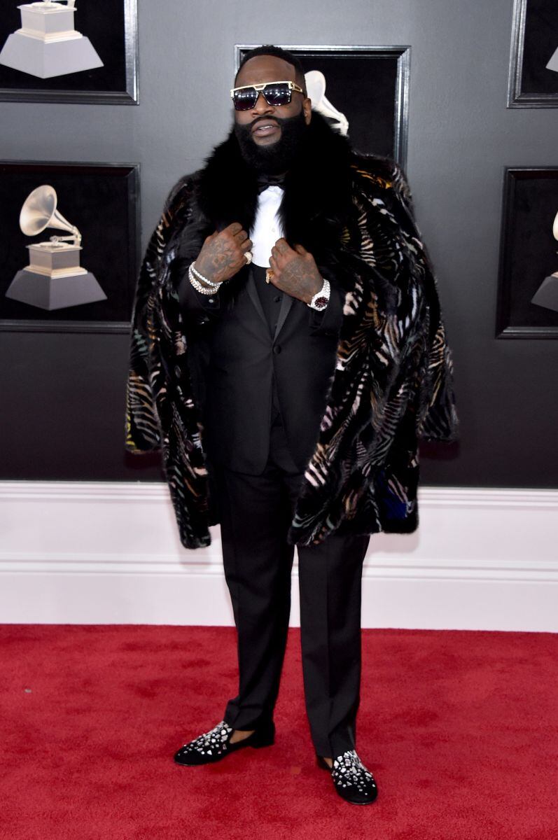 Los peores looks de los Grammy 2018