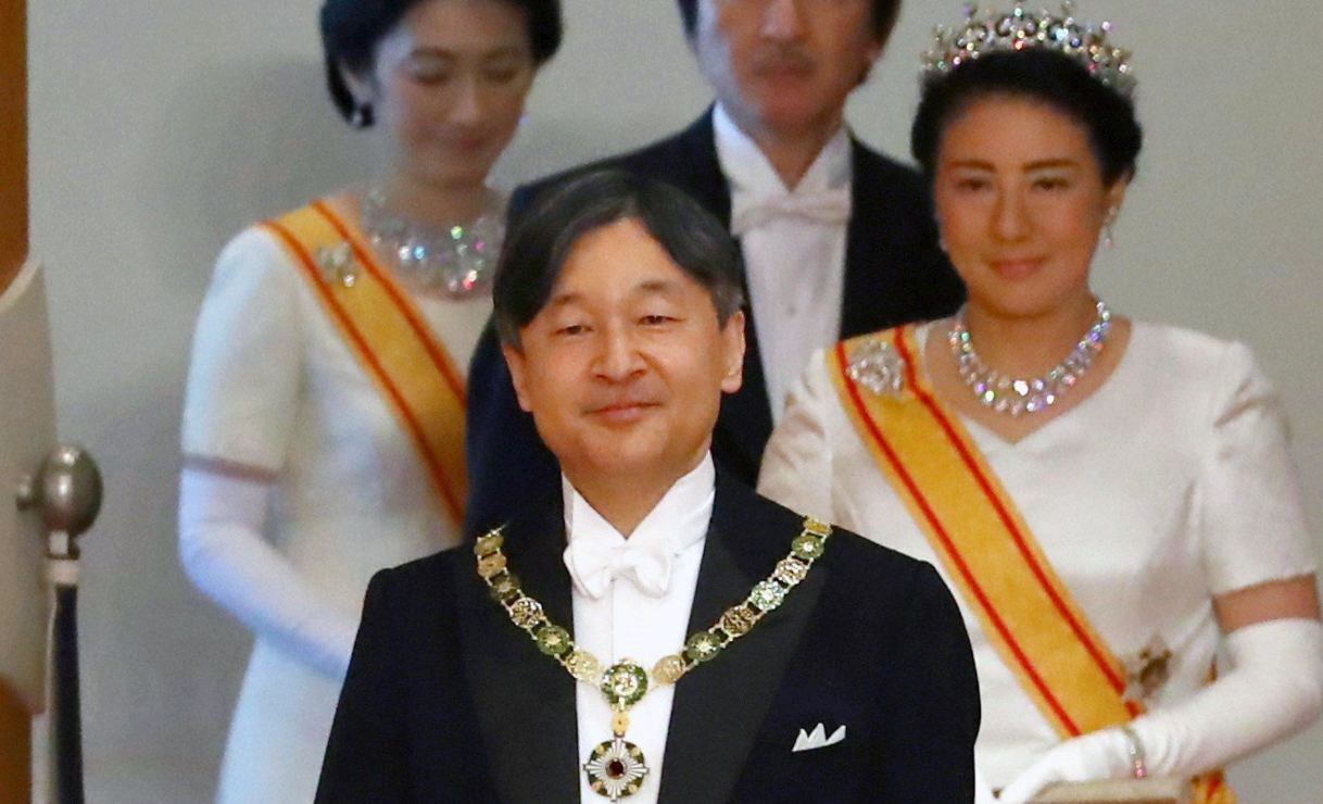 El día que Naruhito de Japón corrió con una atleta paralímpica 