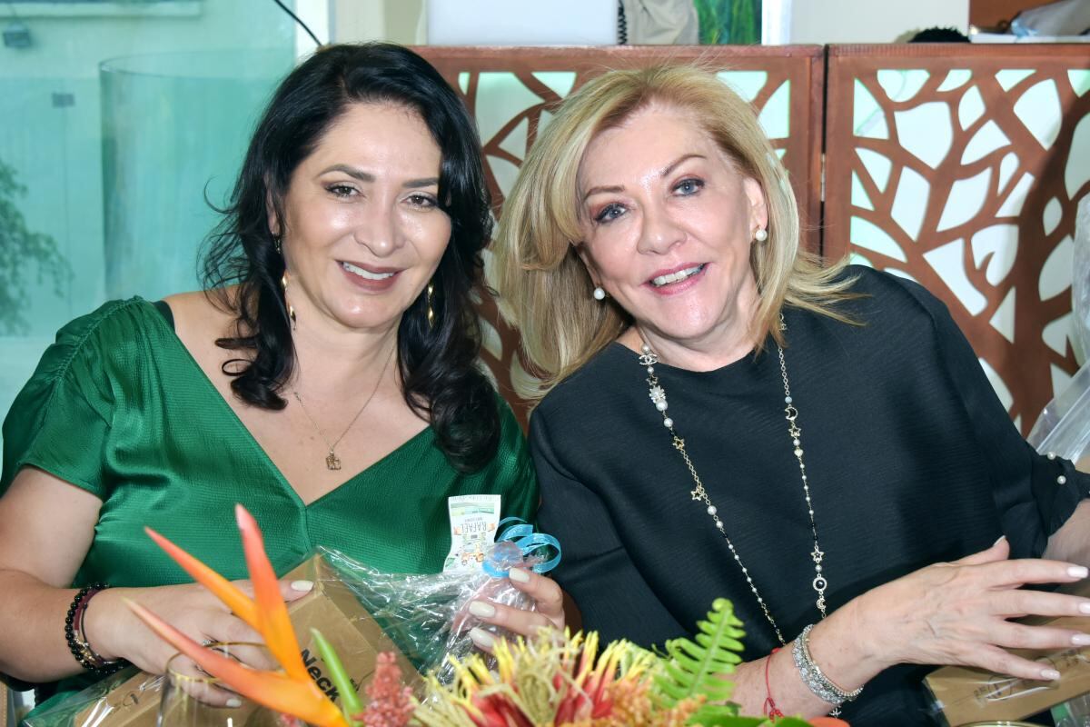 Laura Vargas y Lili Henaine. (Foto: Especial)