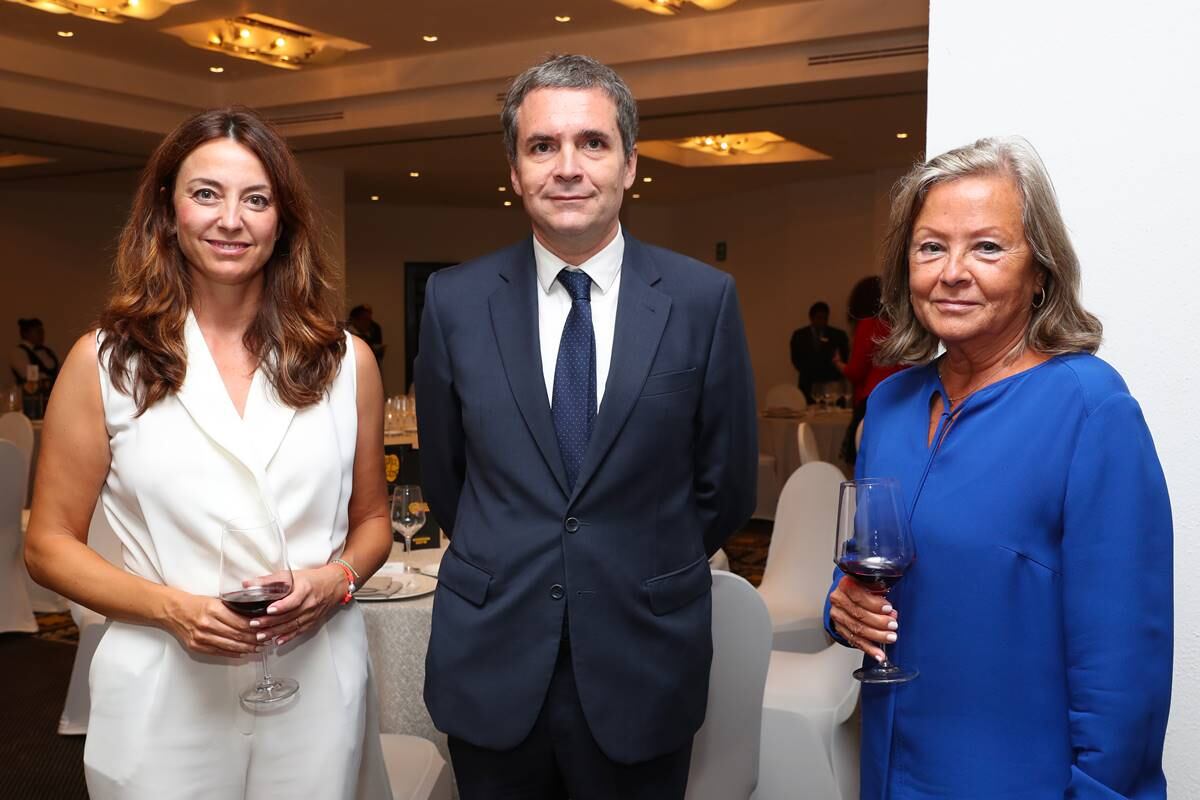 Organizan cena para recibir el 11 Foro Futuro en Español en México