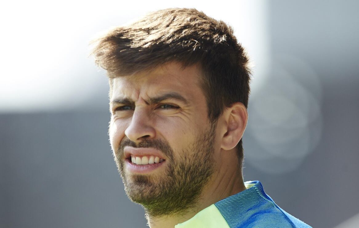 Gerard Piqué genera indignación al ser captado regañando a sus hijos