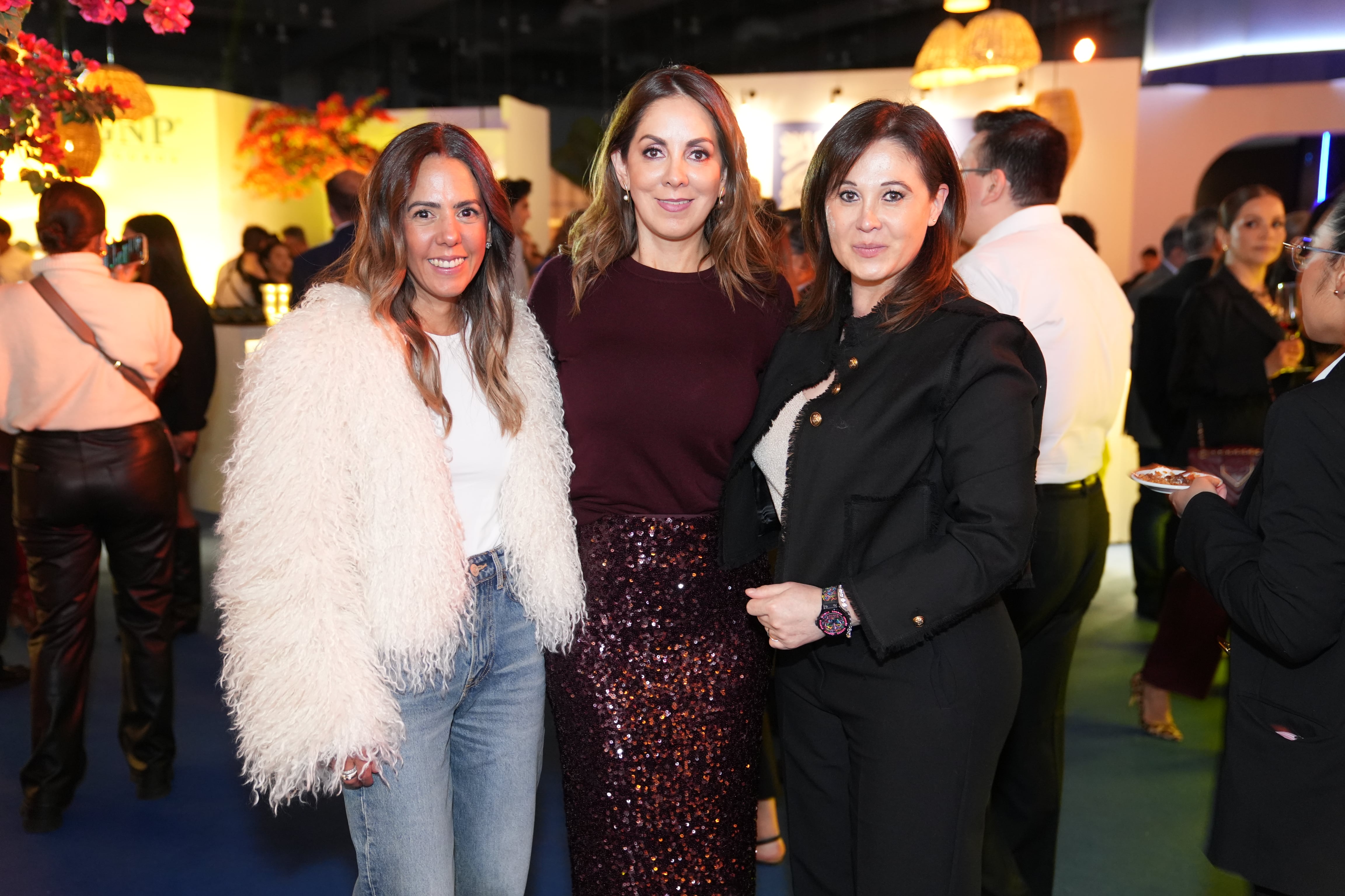 Analía Téllez, Mari Rouss Villegas y Patricia Montiel. (Foto: Héptor Arjona)