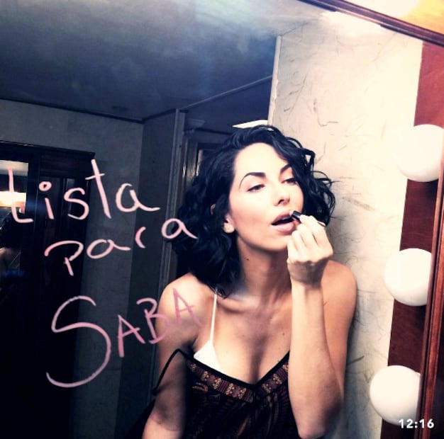 Las fotos que demuestran que Bárbara Mori es la abuela más sexy del espectáculo 