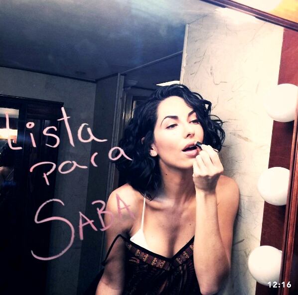 Las fotos que demuestran que Bárbara Mori es la abuela más sexy del espectáculo