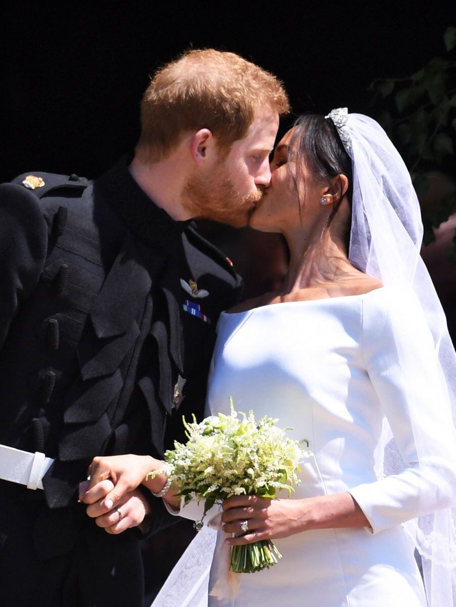 ¡Las primeras fotos de Harry y Meghan como marido y mujer!