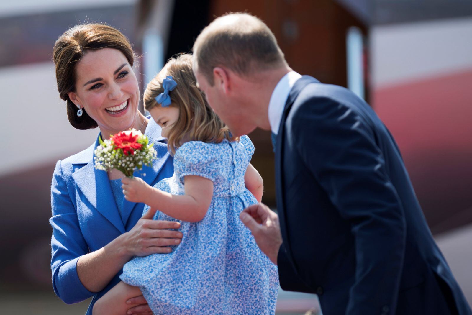 El príncipe William confiesa lo difícil que es peinar a la princesa Charlotte 