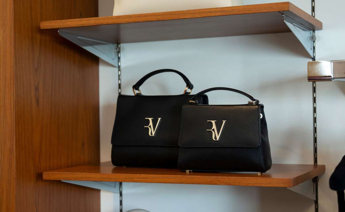La nueva colección 'Spring Summer 2025' de Roberto Verino / Foto: Héptor Arjona