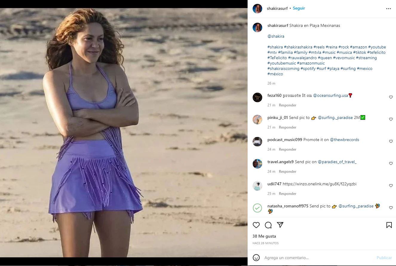 Shakira está en México y fue captada con un bikini que ella diseñó