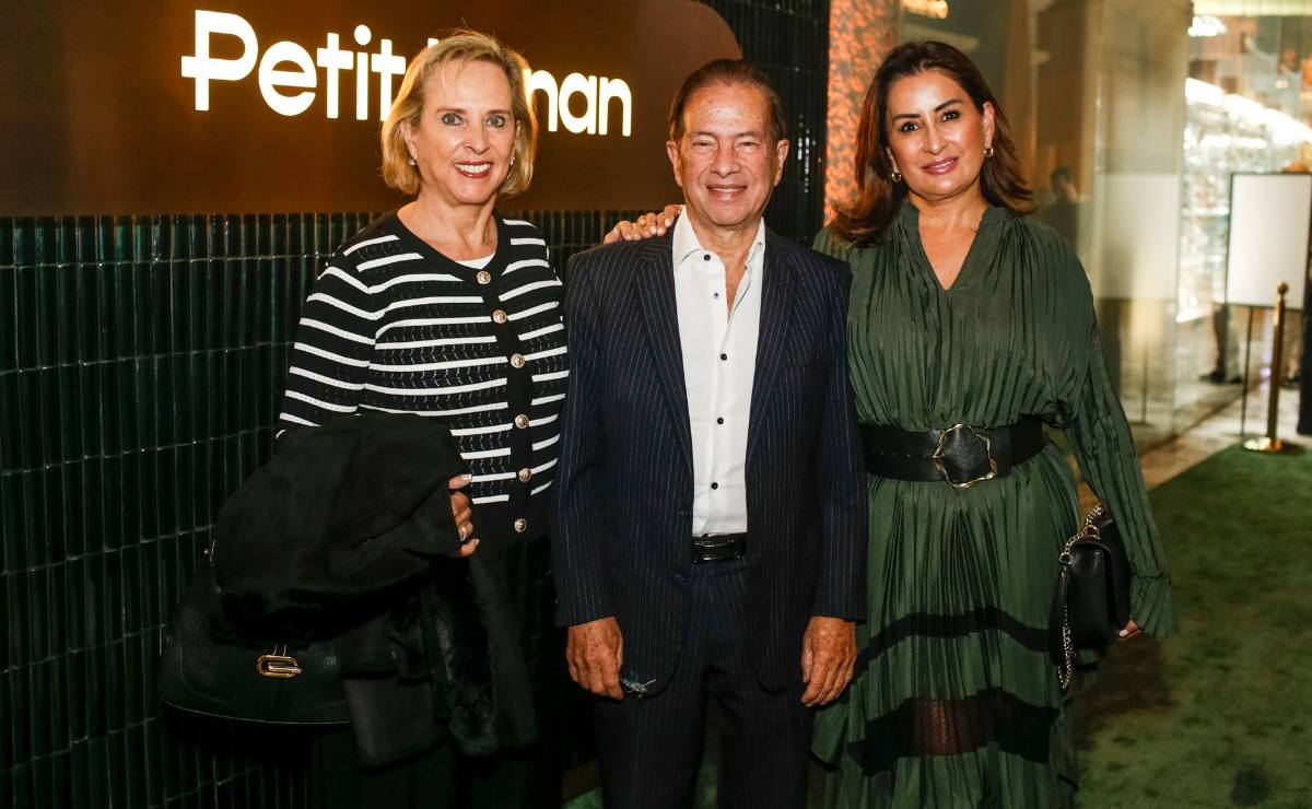Mara Beteta,  Ignacio Beteta y Chely Beltrán / Foto: Esteban Torreblanca