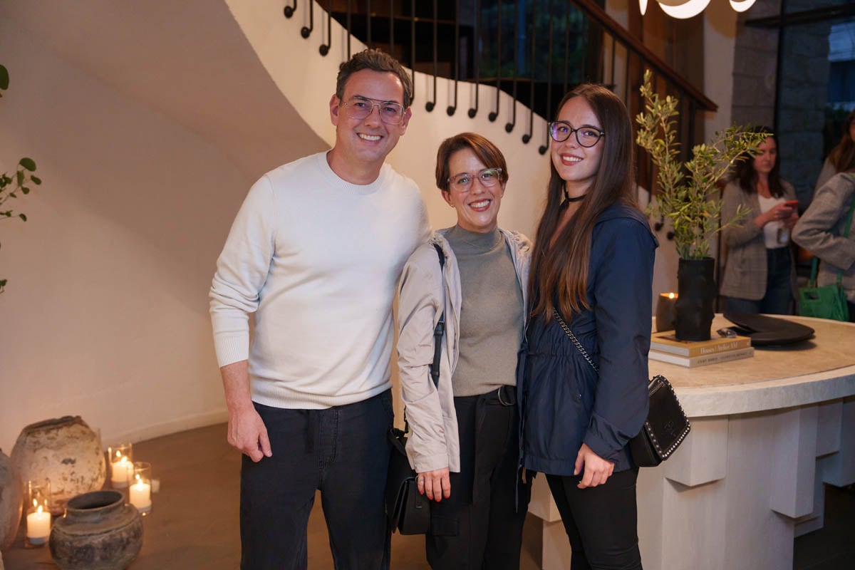Vinicius Losacco, Martha Gutiérrez y Renata Chávez. (Foto: Héptor Arjona para VIP)