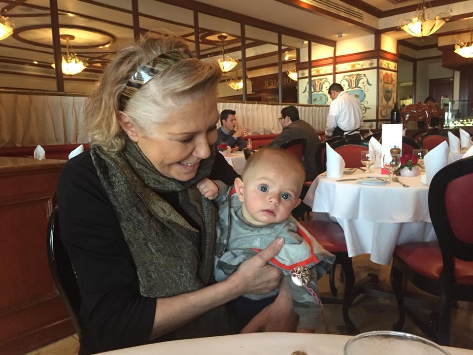 Ella es la mamá de Aislinn Derbez y también es actriz