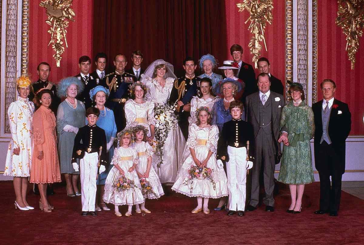 El vestido de novia de Diana de Gales será exhibido por primera vez en 25 años