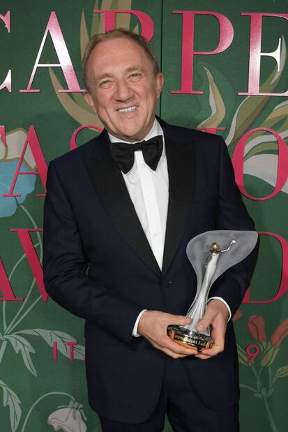 Sophia Loren y François-Henri Pinault en la Green Carpet Fashion Awards