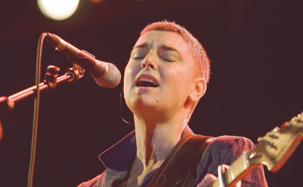 Sinéad O’Connor señala públicamente al culpable de la muerte de su hijo