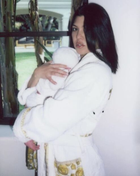Kourtney Kardashian con Rocky, su hijo con Travis Barker / Instagram