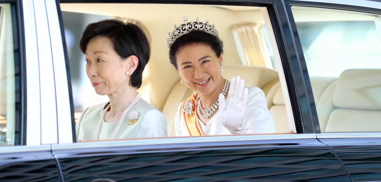 La fascinante historia de la corona de Masako en la entronización del emperador Naruhito