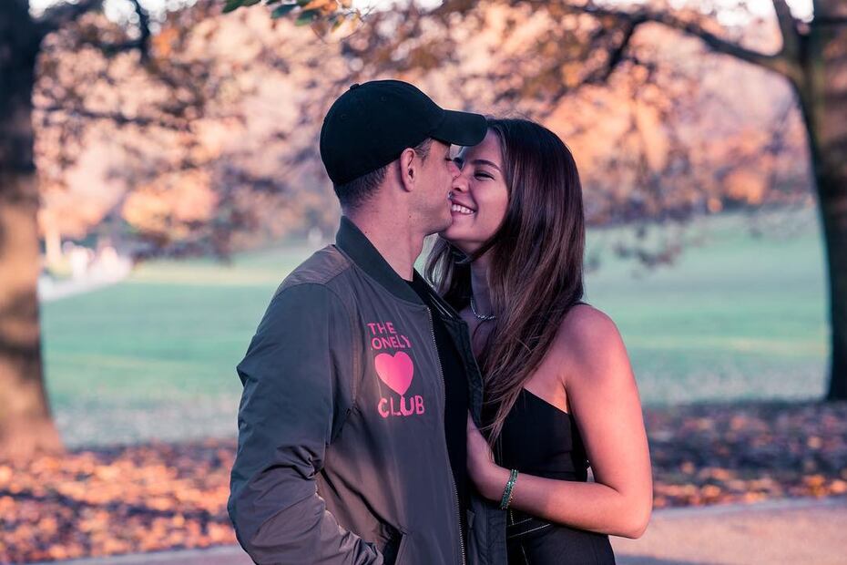 La ex novia de “Chicharito”, Andrea Duro, reacciona al enterarse que será papá