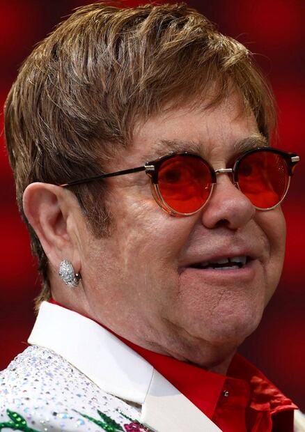 El día que The Beatles y Freddie Mercury pidieron a Elton John que dejara las drogas