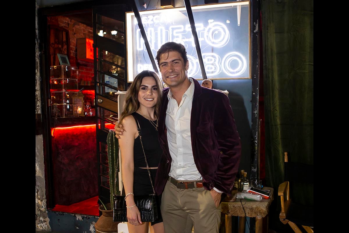 Carolina Sánchez y Álex Sirvent. (Foto: Esteban Torreblanca para VIP)