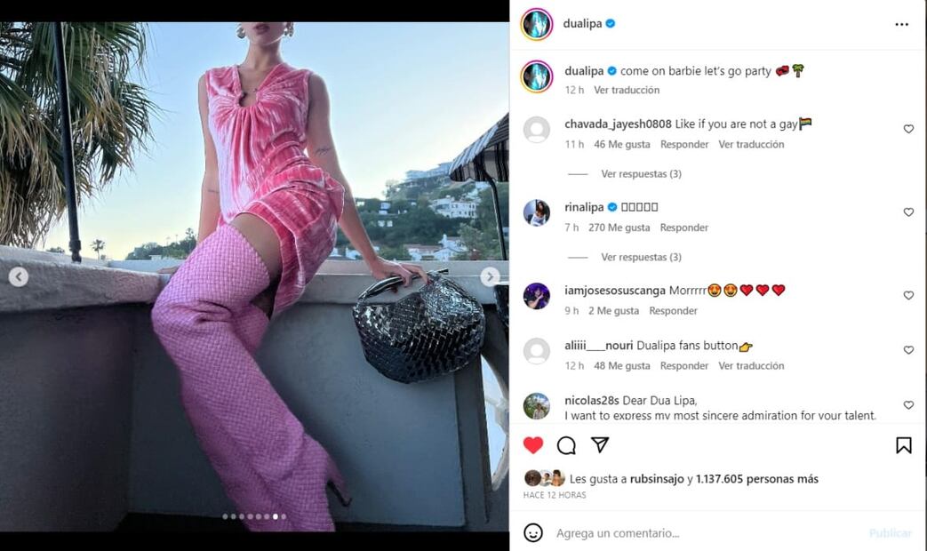 Instagram: @dualipa