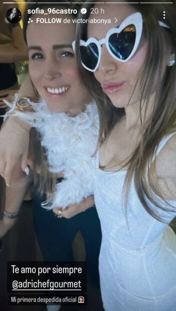 Sofía Castro en su primera despedida de soltera / Instagram