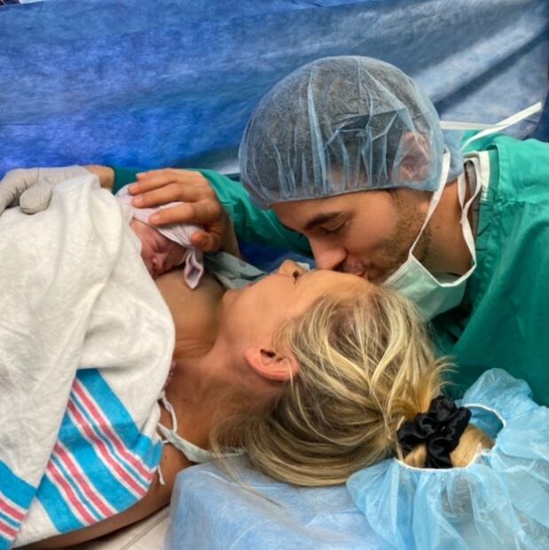 Anna Kournikova, a dos meses del nacimiento de Masha ¡luce guapísima! 