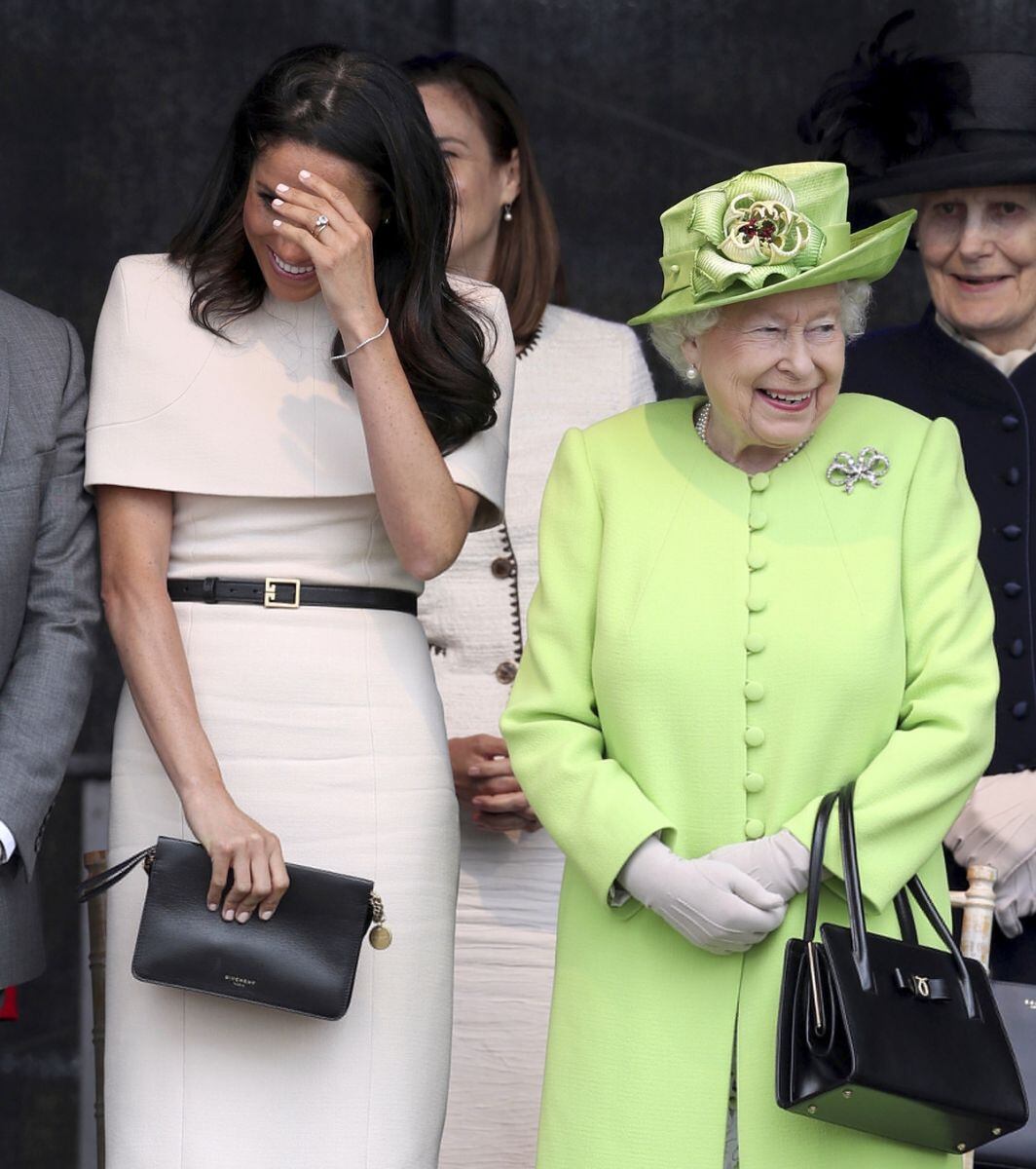 La reina Isabel no tolerará más actos de rebeldía y aseguran que es un mensaje para Meghan y Harry