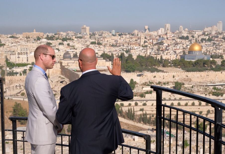 El príncipe William y su visita al Muro de los Lamentos