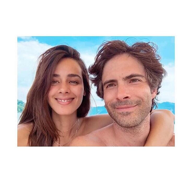 Osvaldo Benavides y Esmeralda Pimentel siguen muy enamorados 