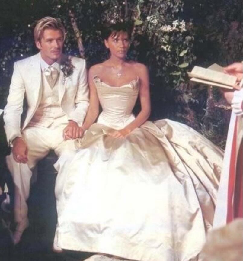 Así fue la boda de David y Victoria Beckham hace 19 años
