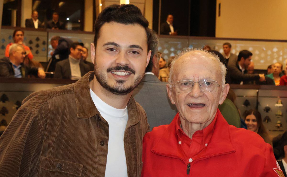 Alfredo Harp Helú con su hijo Santiago Harp / Foto: Karen Armenta