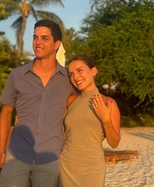 Jorge Rodríguez Cantú se comprometió con su novia después de cinco años de relación / Foto: Instagram