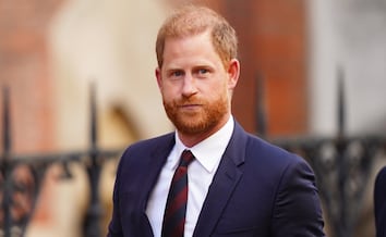 ¿Qué pasaría si el príncipe Harry cambiara su apellido por Spencer?