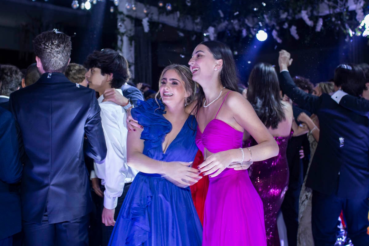 Mercedes García y Claudine Perea. (Foto: Esteban Torreblanca)