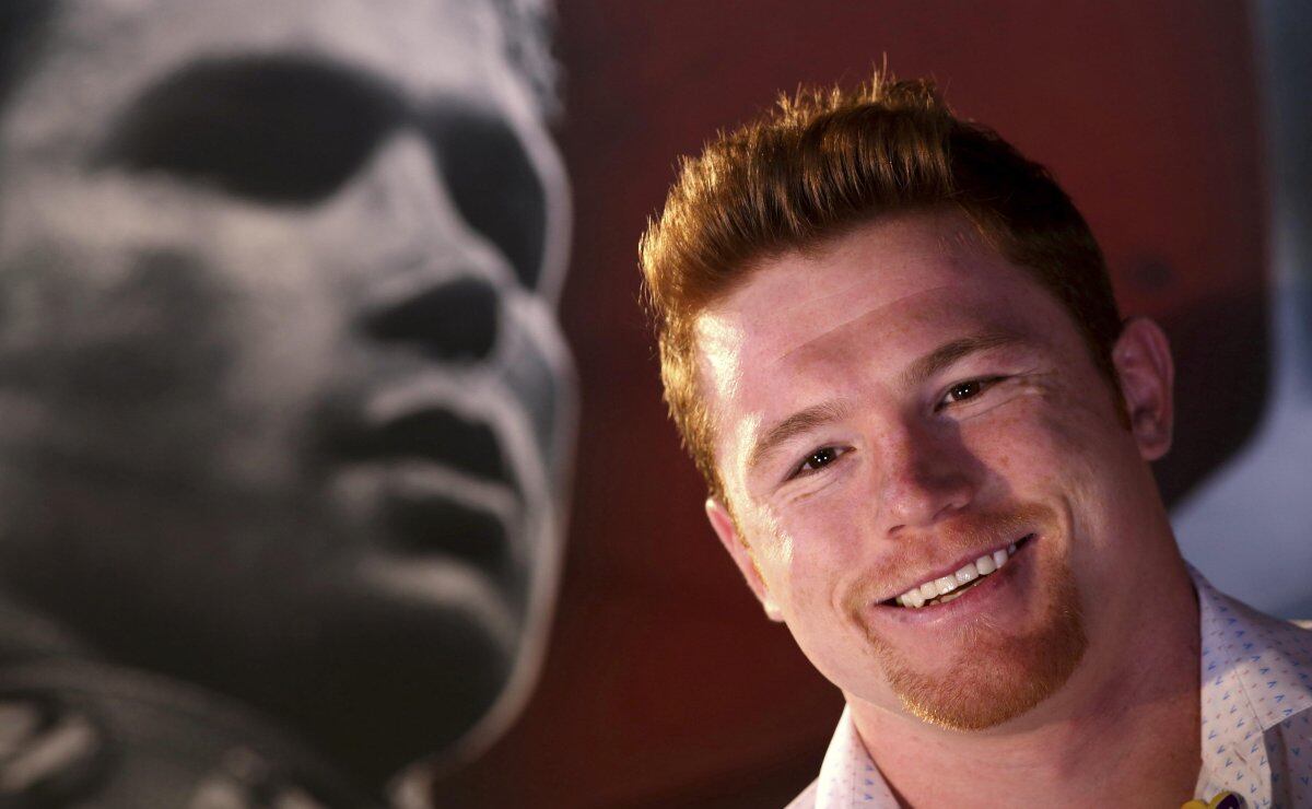 Saúl “Canelo” Álvarez no deja de presumir los lujos con los que vive