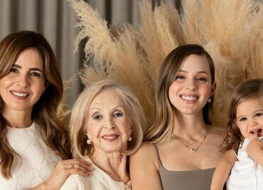 Fotos: Mariana Rodríguez presume orgullosa a su mamá y su abuelita