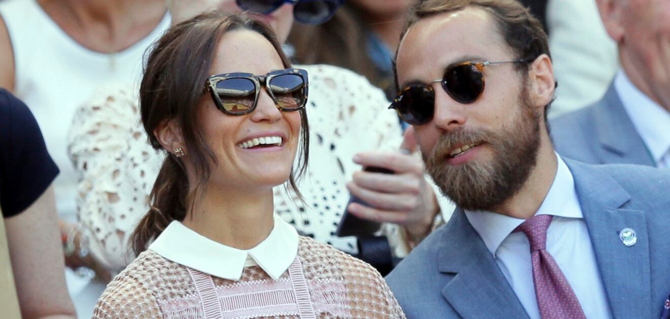 <p>La socialité lució un vestido con transparencias que destacó su delgada figura. <strong>(Foto: Reuters,AP)</strong></p>

