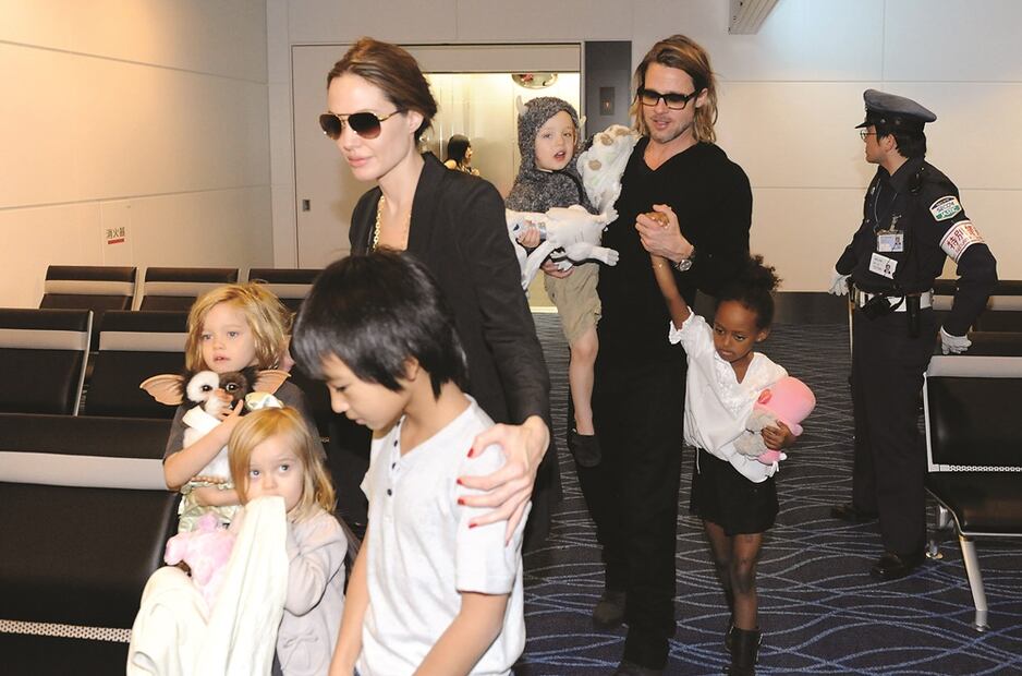 Angelina Jolie le pide el divorcio a Brad Pitt