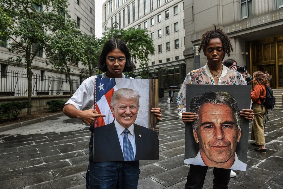 "Fue un homicidio, pero no sé quién lo mató": abogado de Jeffrey Epstein sobre su repentina muerte