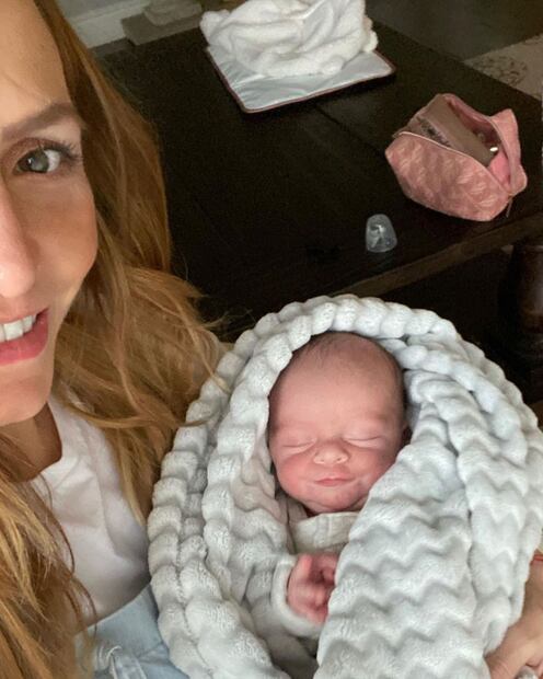 Érika Zaba confiesa que se comió su placenta 