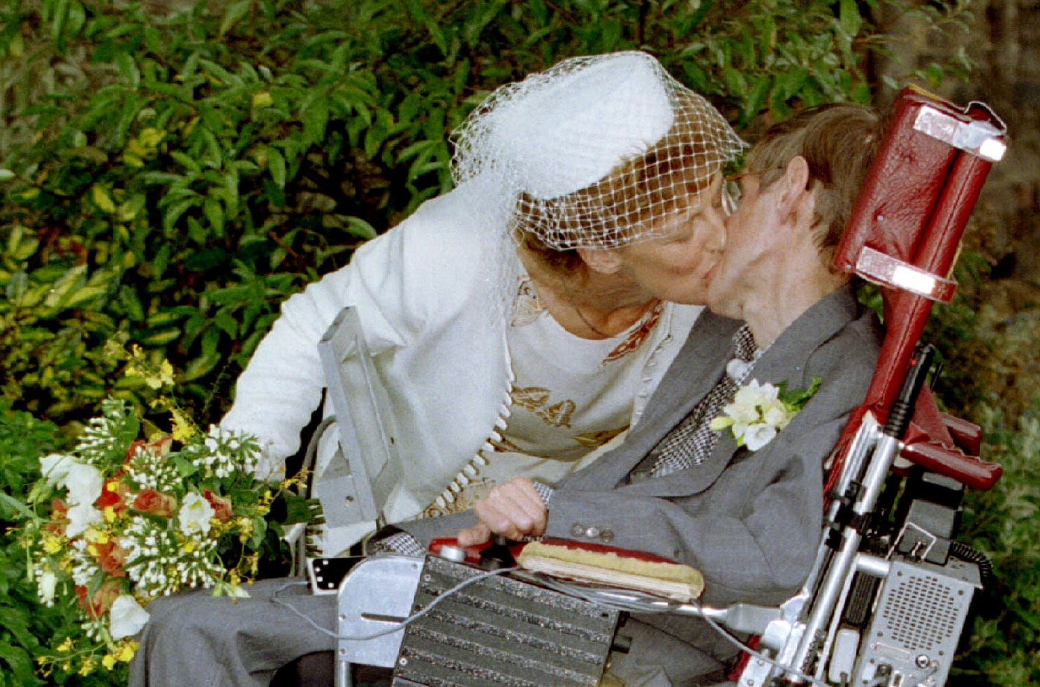 ¿Quiénes son los hijos de Stephen Hawking?
