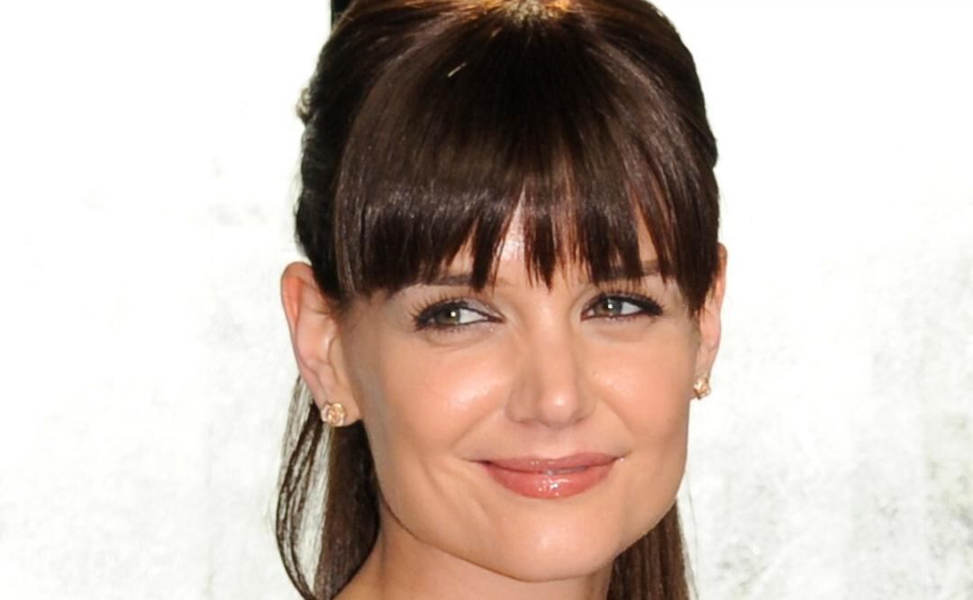 Katie Holmes, en underwear y botas altas, más sexy que nunca