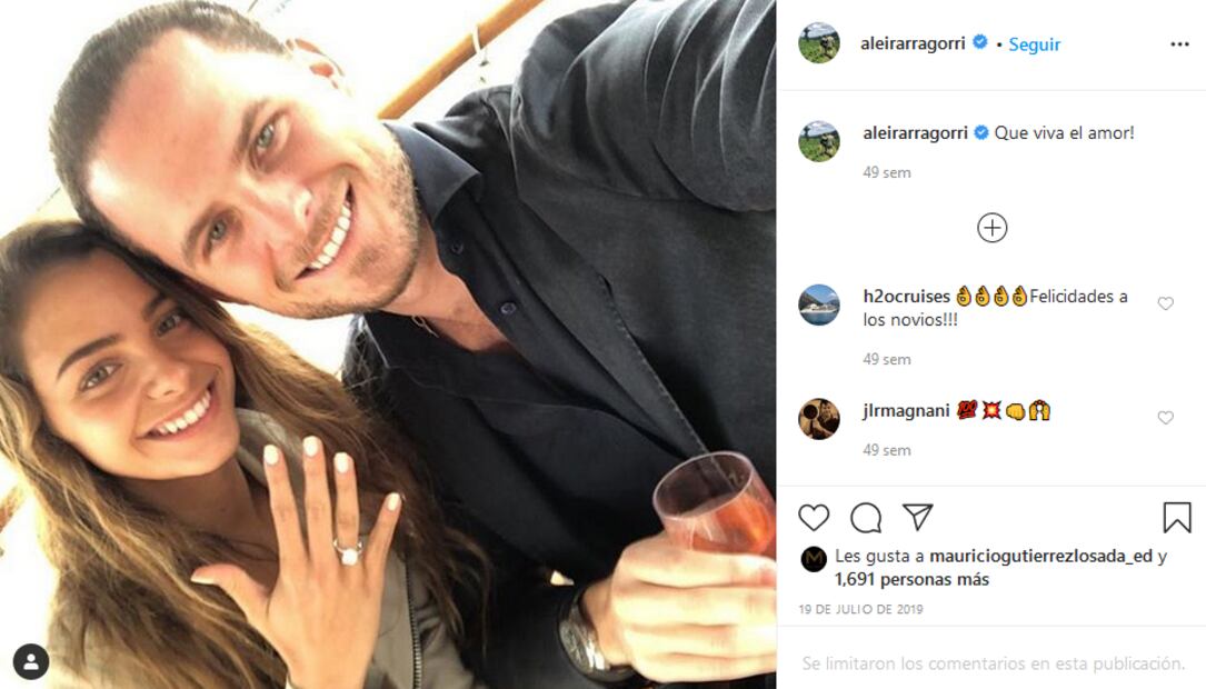 Fernando Sordo Madaleno y Andy Irarragorri se casan en una ceremonia frente al mar