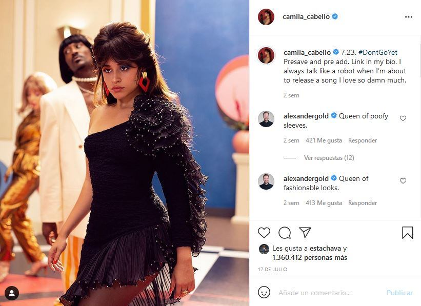 Camila Cabello se baña en bikini rojo luego de enfrentar “Bodyshaming”