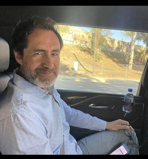 Demián Bichir manifiesta su apoyo al feminismo, "El empoderamiento es fundamental"