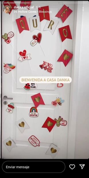 Hija de Daniela Castro y Gustavo Díaz Ordaz sale del hospital, "Fueron tiempos muy feos"