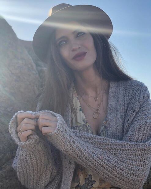 Sara Carbonero, esposa de Iker Casillas, se corta el pelo tras sufrir cáncer