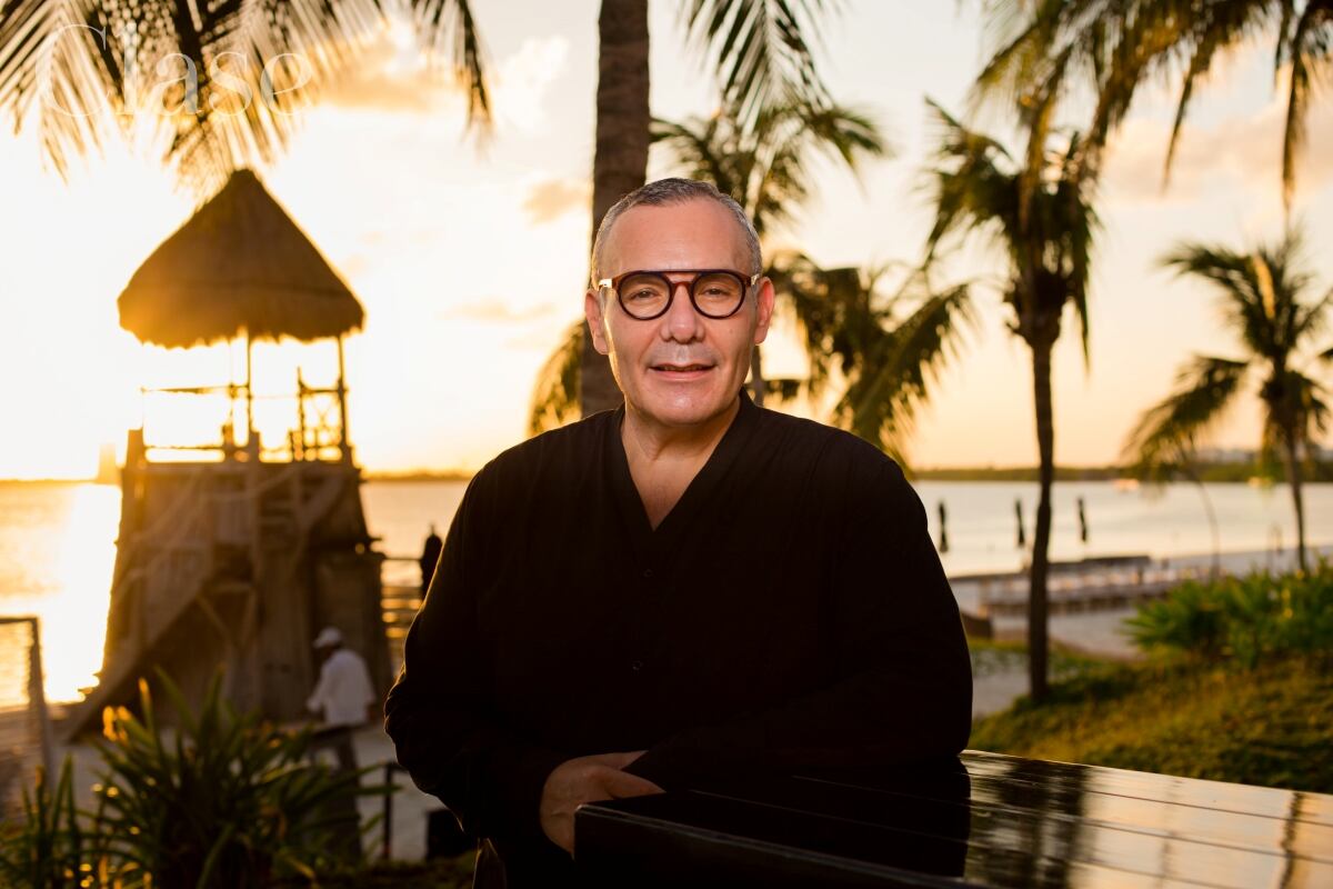 Lanza Daniel Espinosa en Cancún colección inspirada en Frida Kahlo